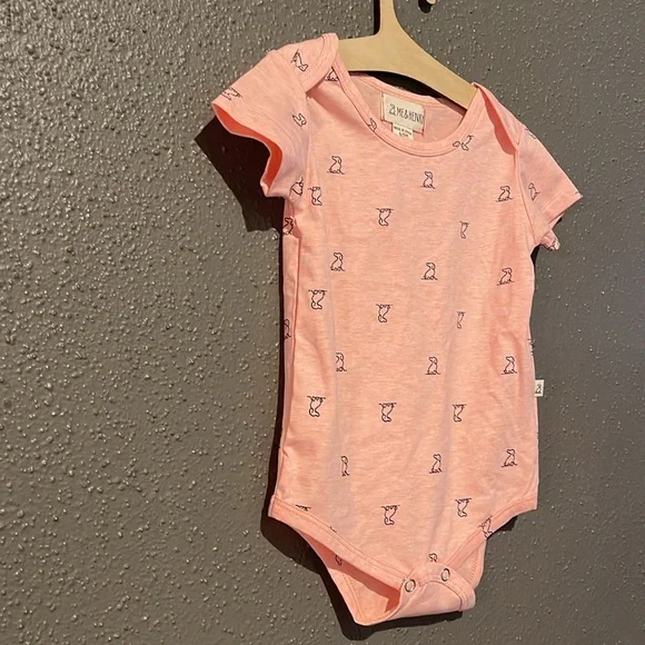 Me & Henry Walty Onesie in Salmon Henry Dog - Picture 7 of 9